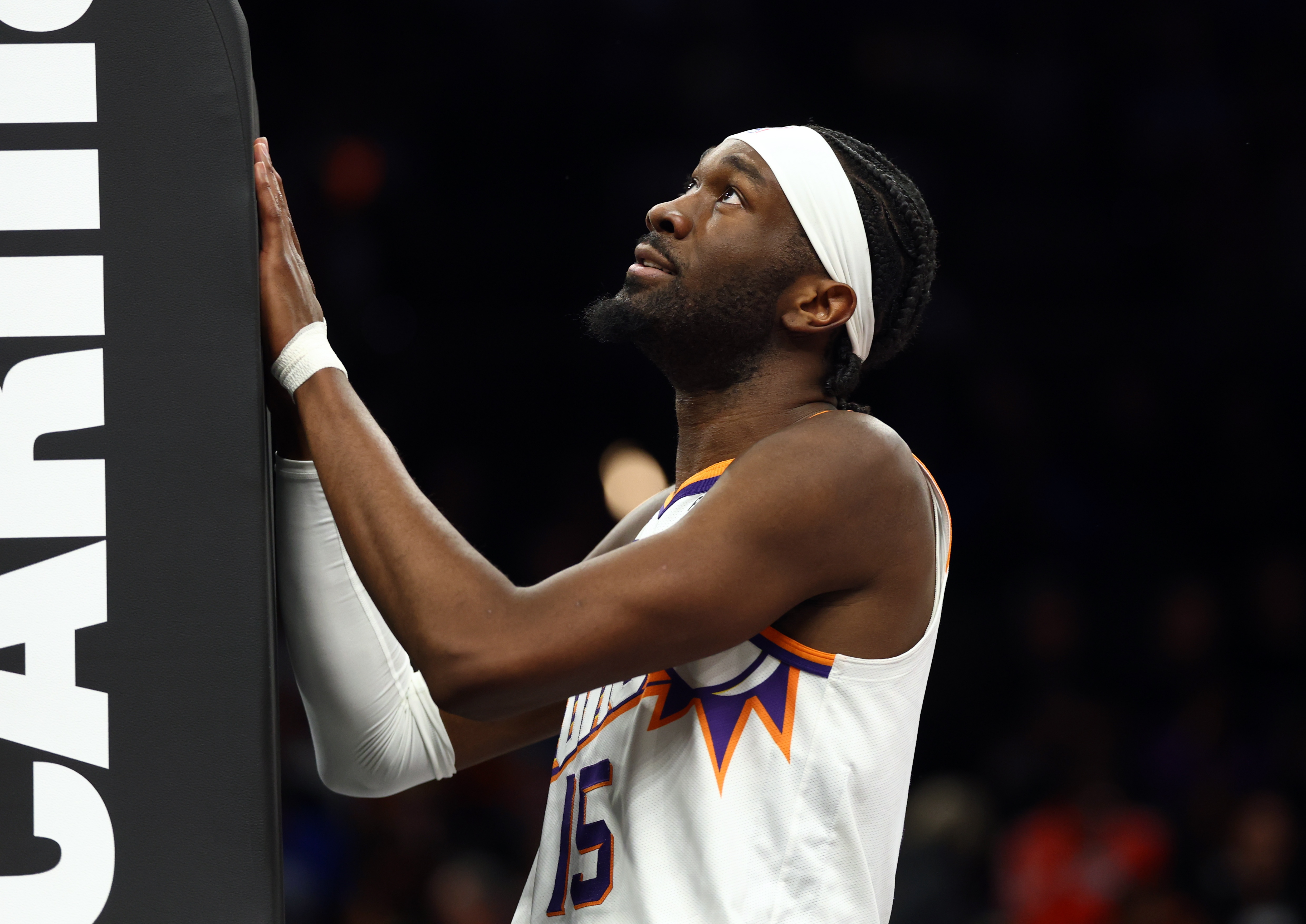 世界杯客户端更新说明-马威近4场共得21分！奥特：不同阶段我们都需要他和伊戈达罗发挥